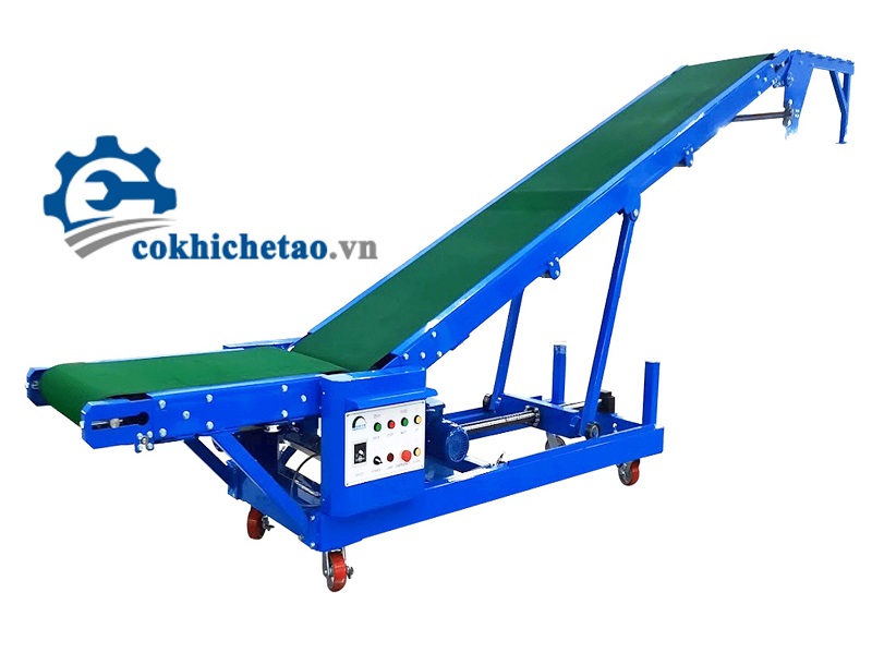 Băng chuyền chuyển hàng trong nhà máy