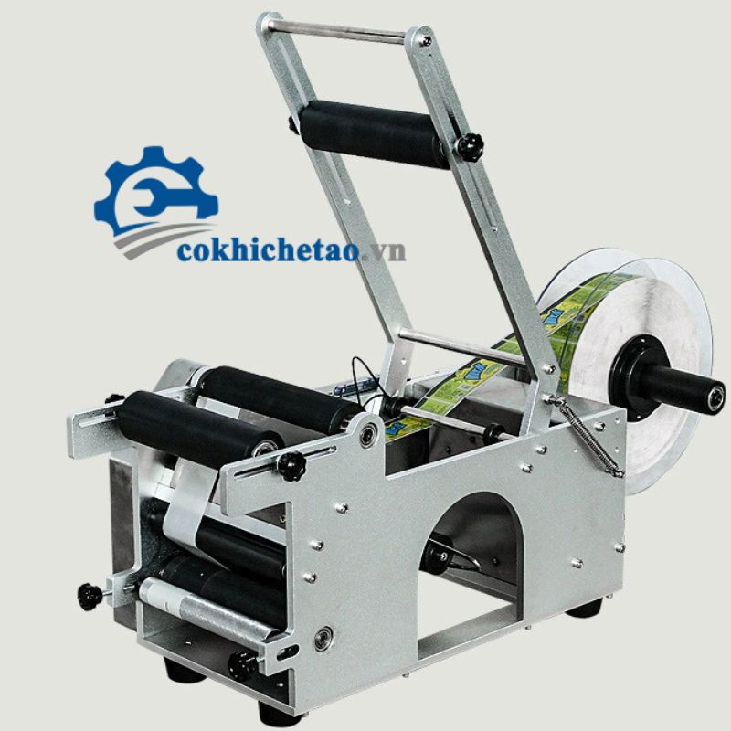 Máy dán nhãn decal