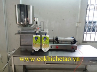 Máy Chiết Rót Dịch Lỏng Đóng Túi Bán Tự Động